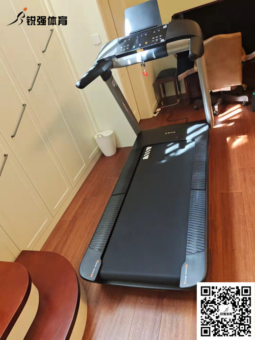 3377体育济南省体旗舰店客户-跑步机T6700-T3